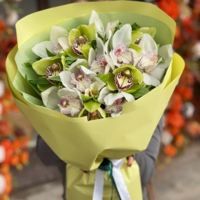 Букет "Бруклин" из орхидей и альстромерий в Реутове