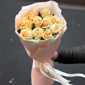 Букет из 11 роз Пич Аваланж (60 см) в Реутове