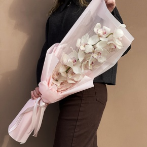 Букет из белой орхидеи в Реутове