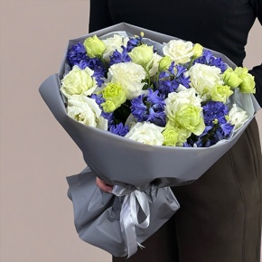 Букет из ароматных гиацинтов и эустом в Реутове