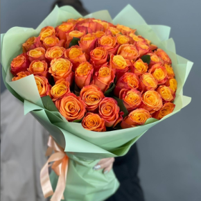Букет из 71 огненной розы (40 см) в Реутове
