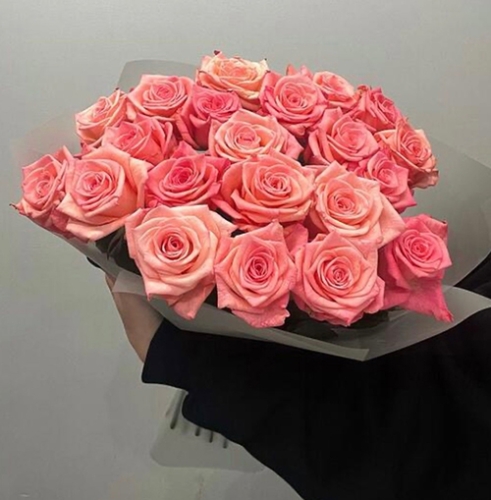 Букет из 21 розовой розы (50 см) в Реутове