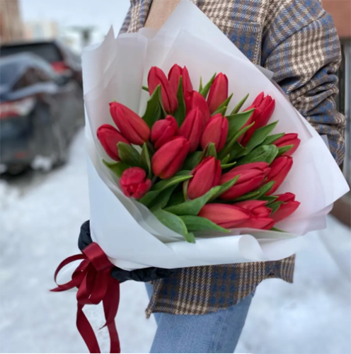 Букет красных тюльпанов в Реутове