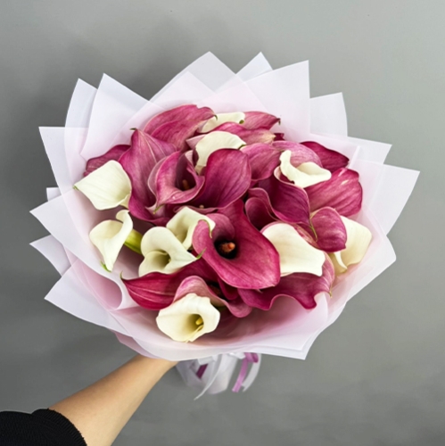 Букет из 25 нежных калл в Реутове